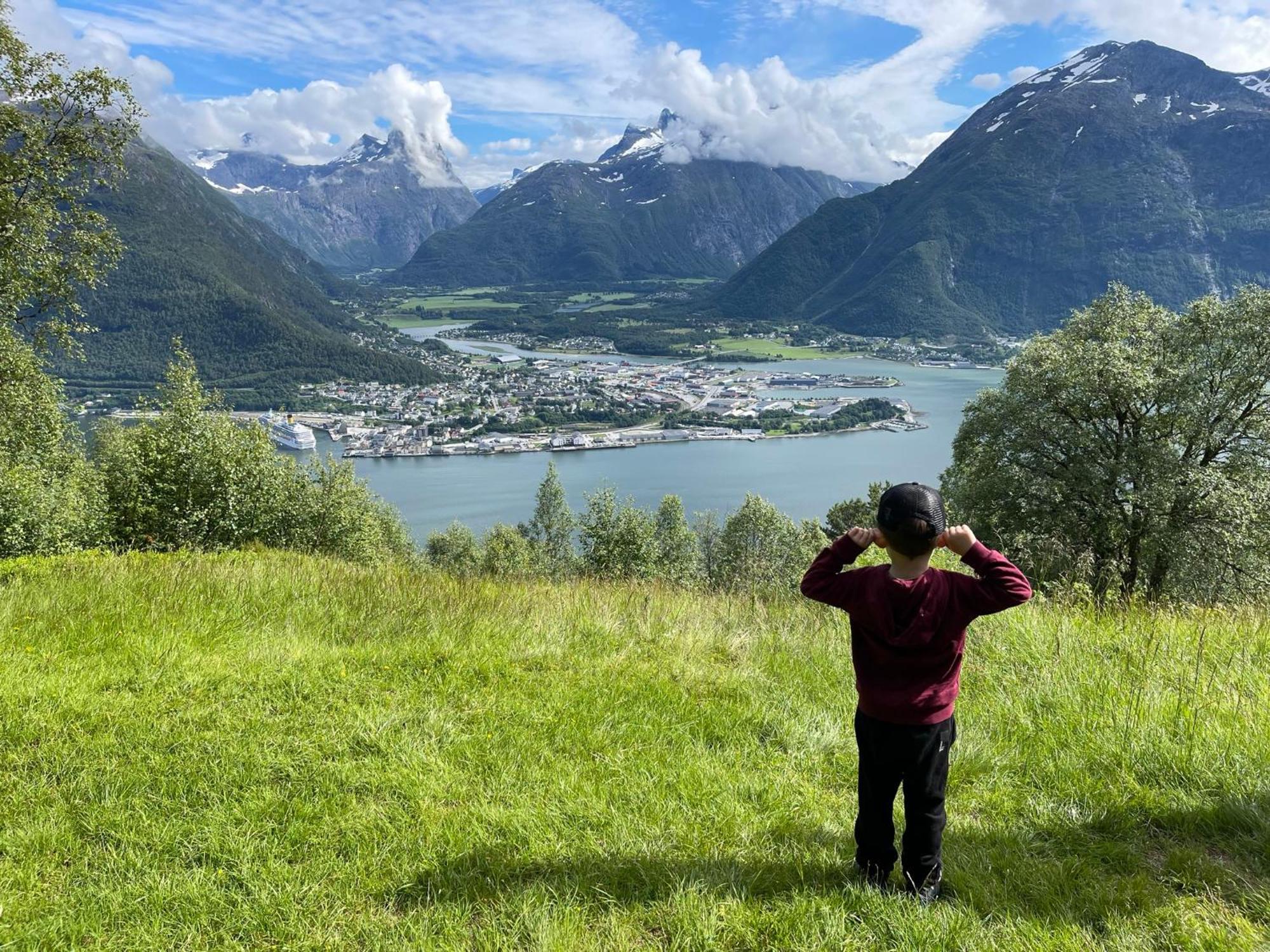 Bakkebo Rampestreken Daire Åndalsnes Dış mekan fotoğraf